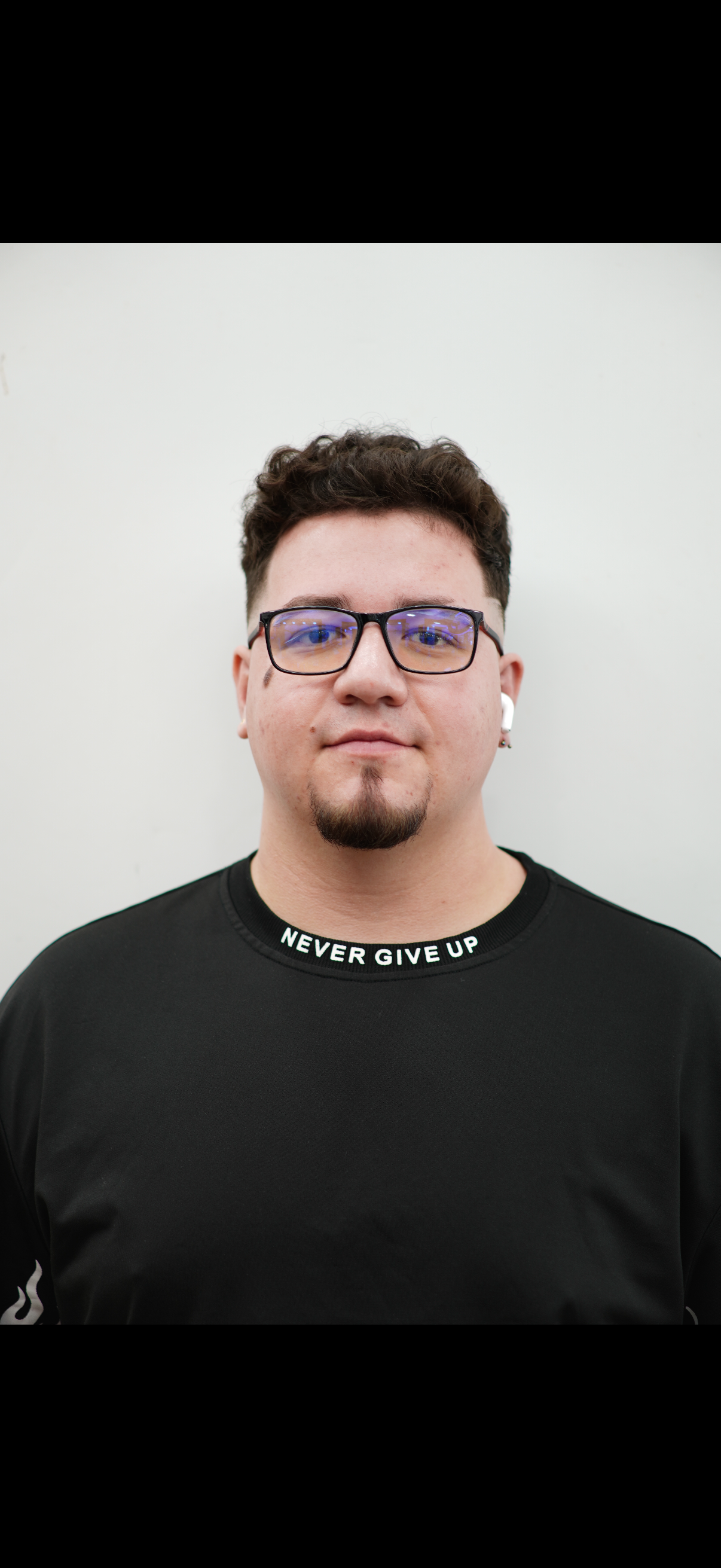 Bryan Betancurt, Barber